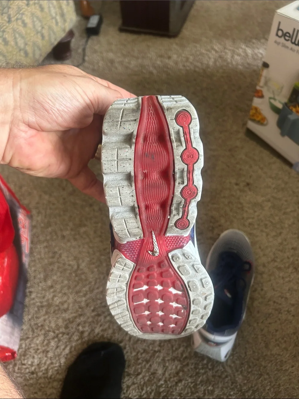 Nike Kids Navy, White and Red Gradient Sneakers